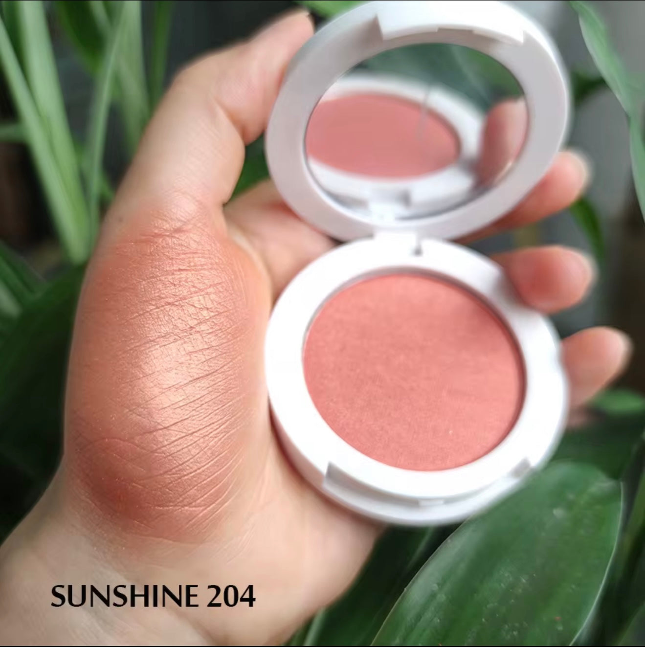 Round Blush
