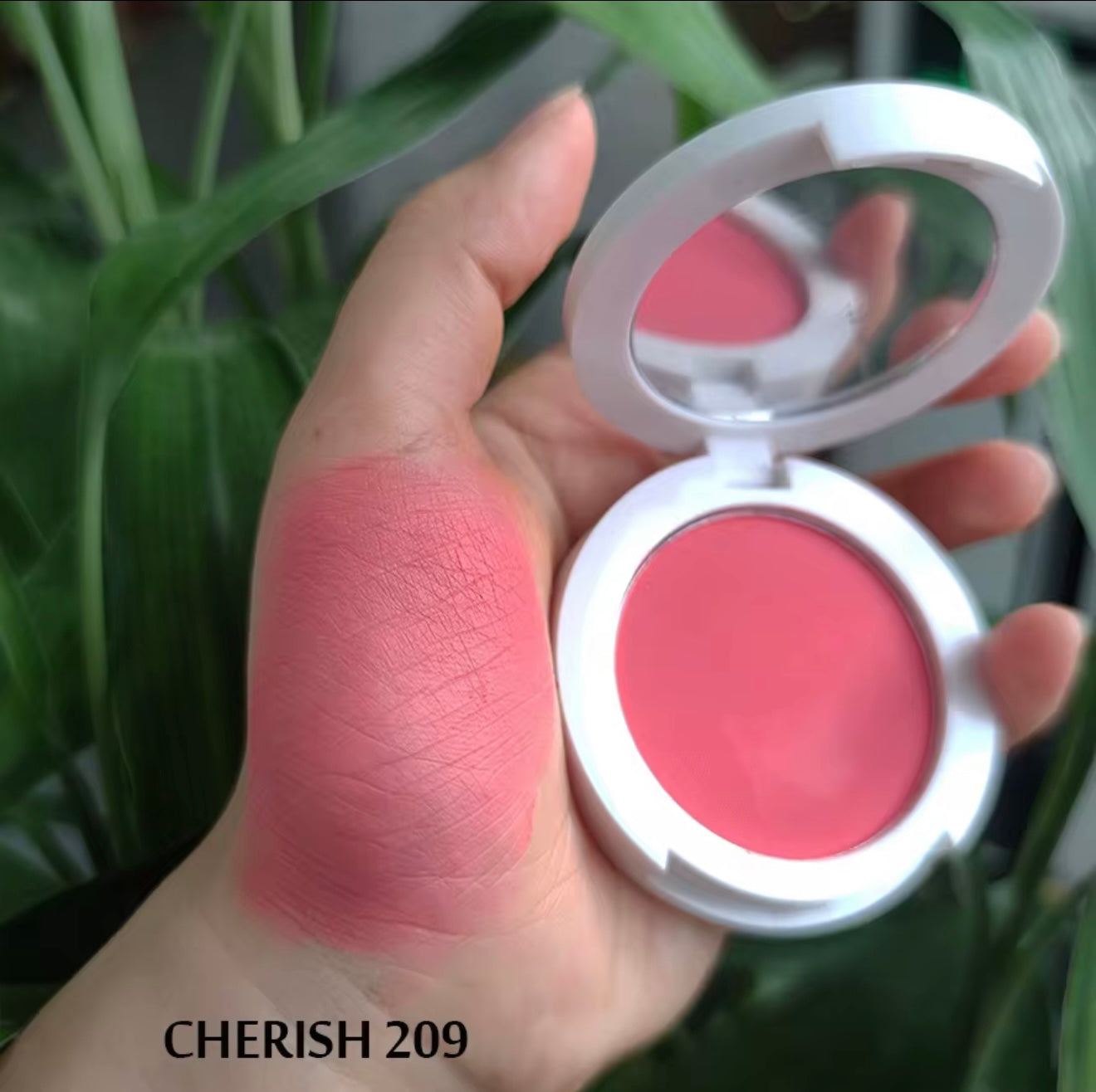 Round Blush